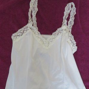 Marks & Spencer White Chemise Camisole Size 14 Canada/US (K75)